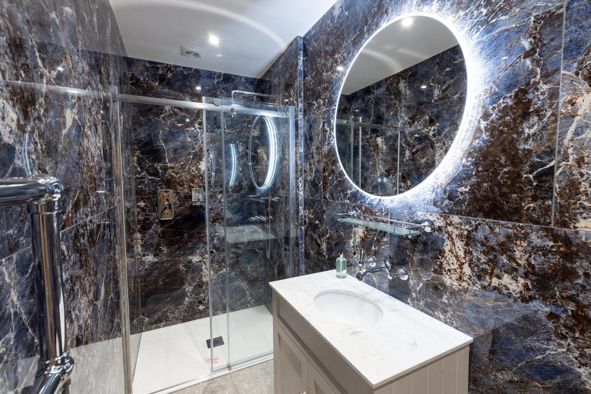 The Resolution Hotel Γουίτμπι Εξωτερικό φωτογραφία